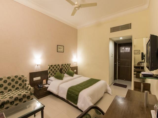 Hotel The Westend Ahmedabad Eksteriør billede